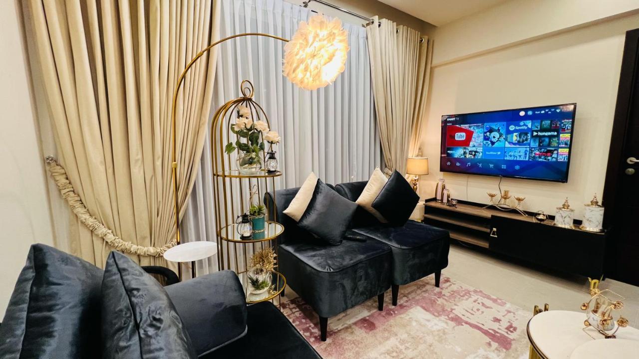 Ferienwohnung Sky Heights Luxury Apart Facing Centaurus Islamabad Exterior foto