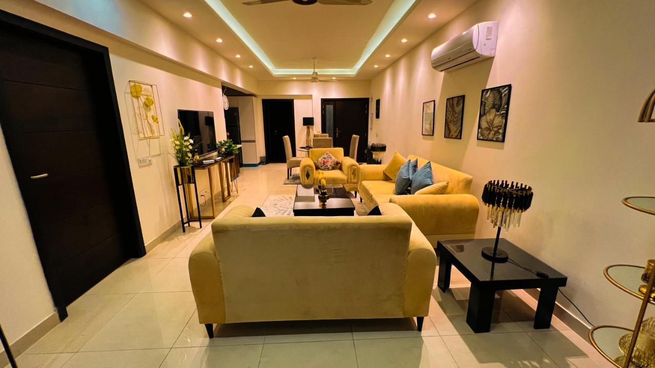 Ferienwohnung Sky Heights Luxury Apart Facing Centaurus Islamabad Exterior foto