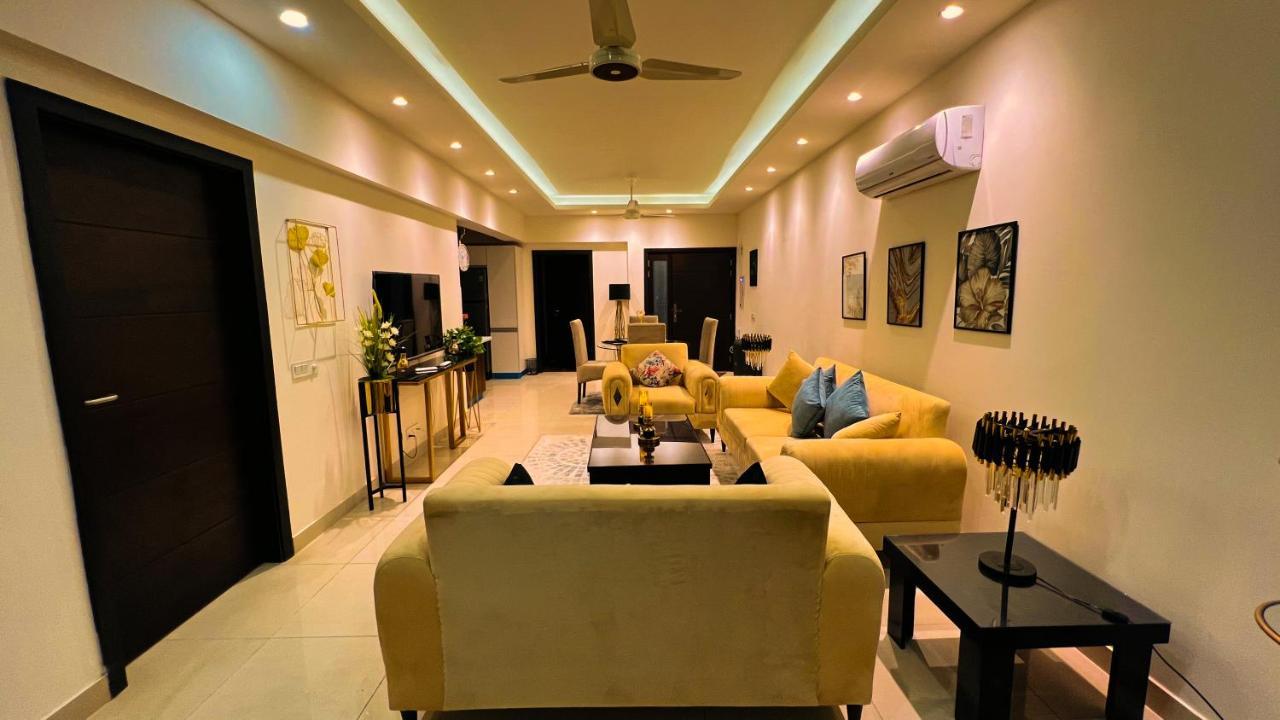Ferienwohnung Sky Heights Luxury Apart Facing Centaurus Islamabad Exterior foto