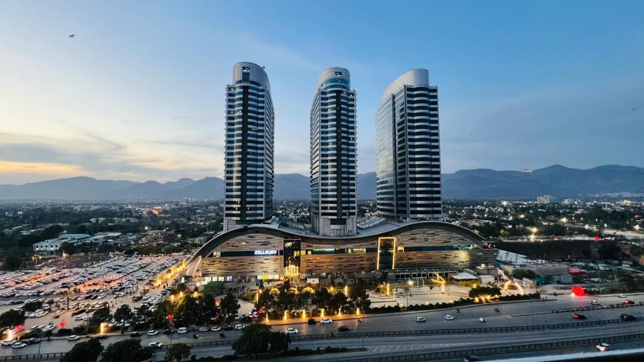 Ferienwohnung Sky Heights Luxury Apart Facing Centaurus Islamabad Exterior foto