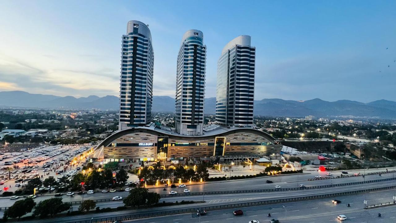 Ferienwohnung Sky Heights Luxury Apart Facing Centaurus Islamabad Exterior foto