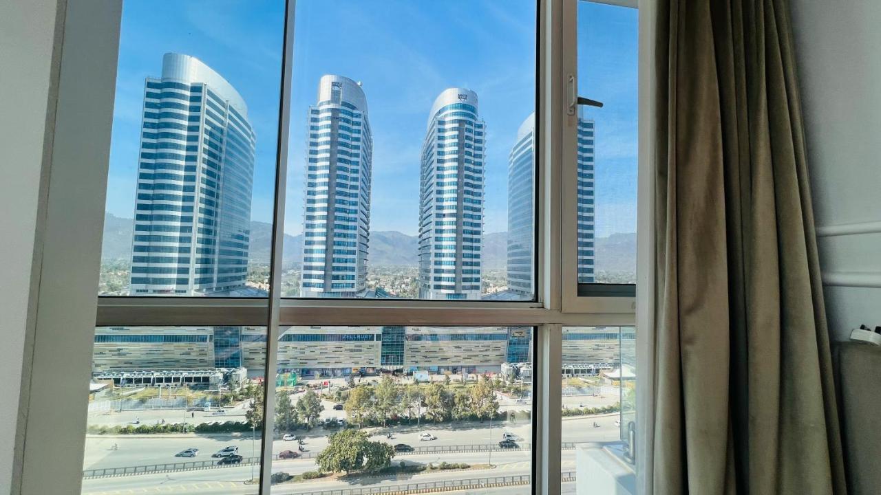 Ferienwohnung Sky Heights Luxury Apart Facing Centaurus Islamabad Exterior foto
