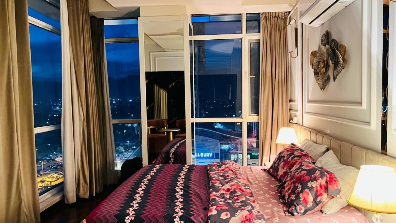 Ferienwohnung Sky Heights Luxury Apart Facing Centaurus Islamabad Exterior foto